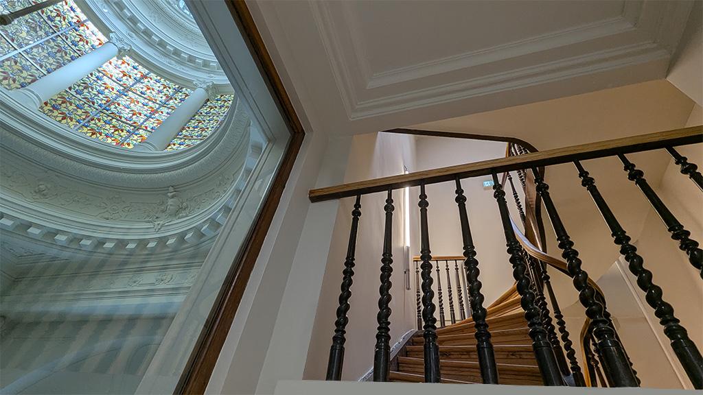 BATIMENT D'ADMINISTRATION PUBLIQUE À LILLE