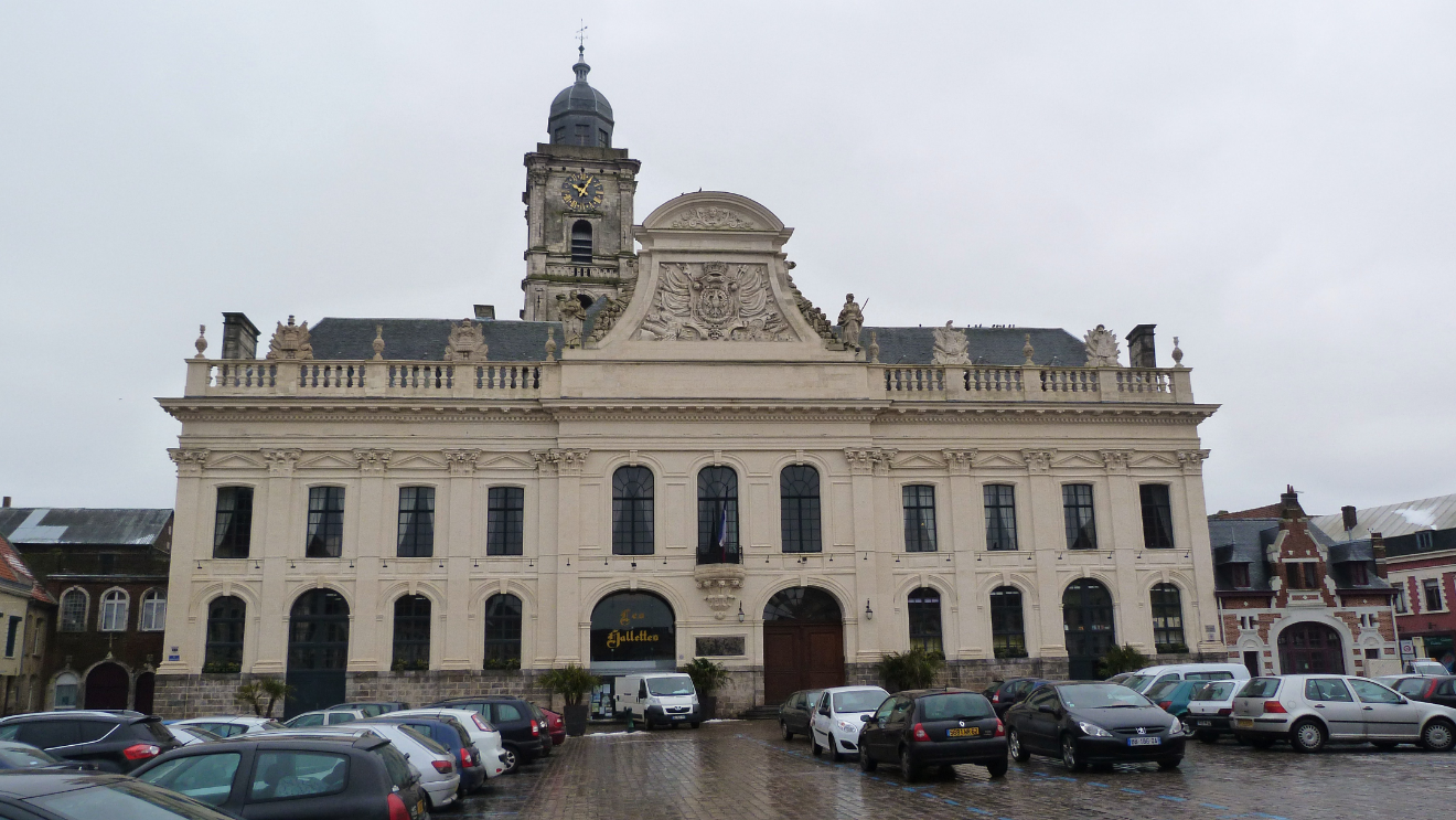 Hôtel de ville d'Aire-sur-la-Lys Hôtel de ville d'Aire-sur-la-Lys