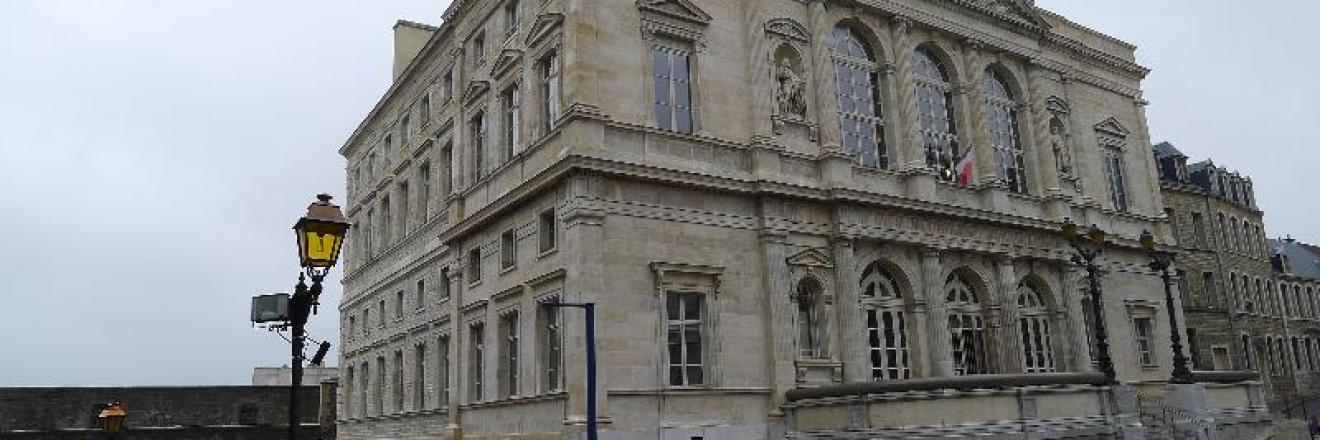 Tribunal de Grande Instance - BOULOGNE SUR MER