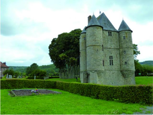 DONJON, BOURS