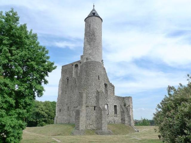DONJON, BRUAY LA BUISSIERE