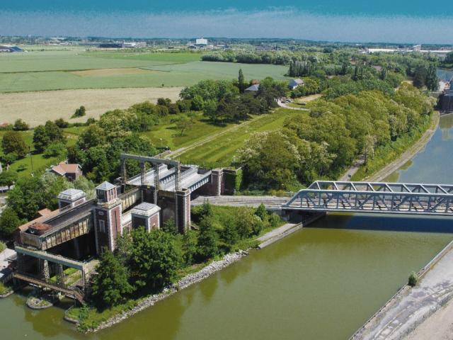 Ascenseur à bateaux des Fontinettes d'Arques